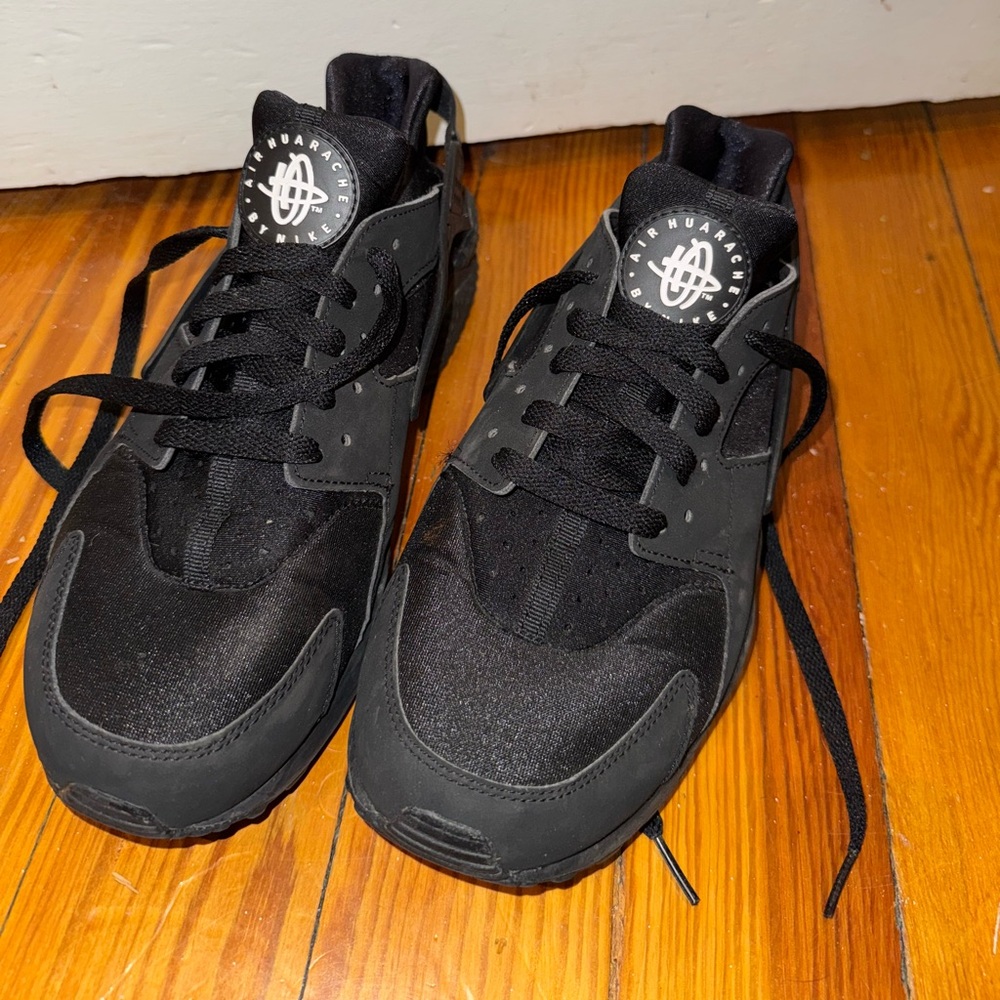Nike Huarache Sneakers